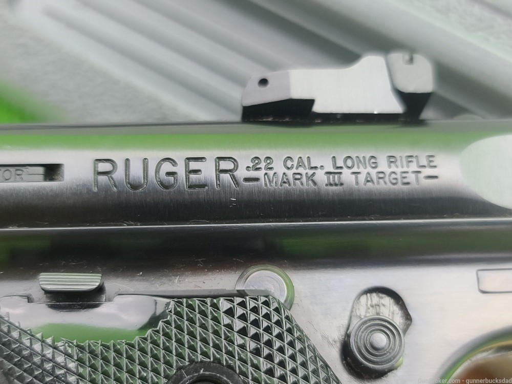 Ruger MARK III TARGET * 22 LR * 5.5" Bull Barrel IN ORIGINAL BOX -img-36