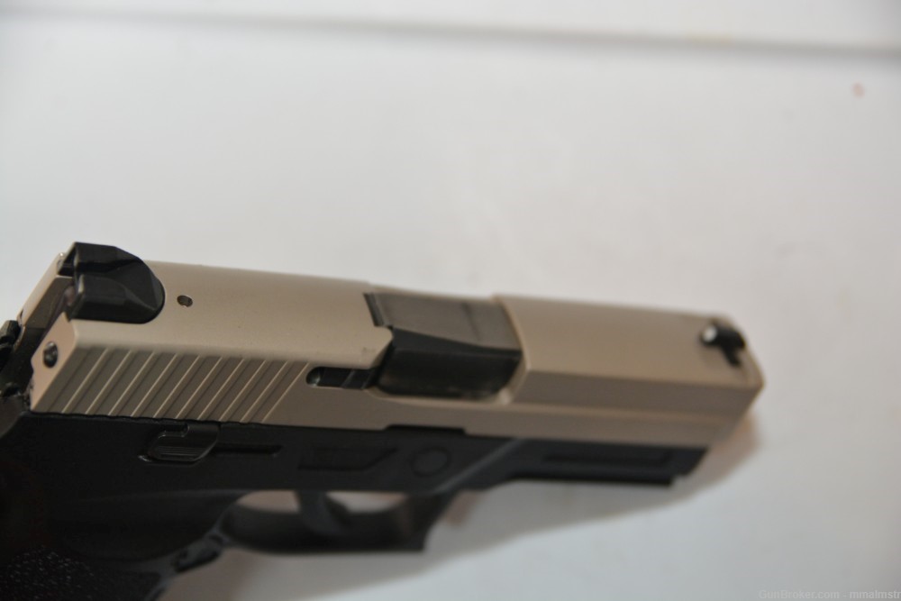 Sig Sauer Two Tone P250 9mm-img-7