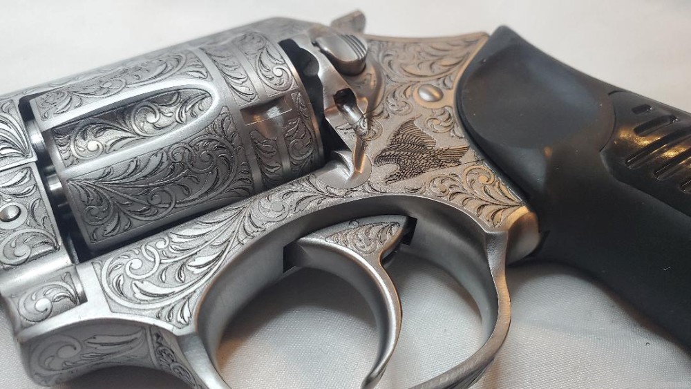 Collectible Unique & Beautiful Custom Engraved RUGER SP101 357 Magnum-img-4