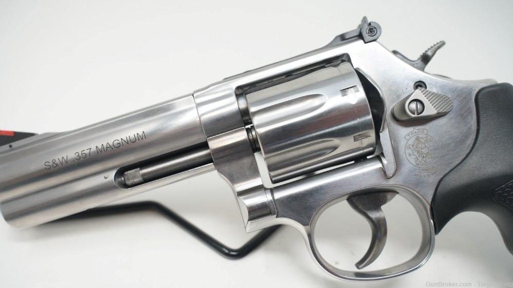 SMITH & WESSON 686 PLUS .357 MAGNUM STAINLESS STEEL 7 ROUNDS (SW164194)-img-8