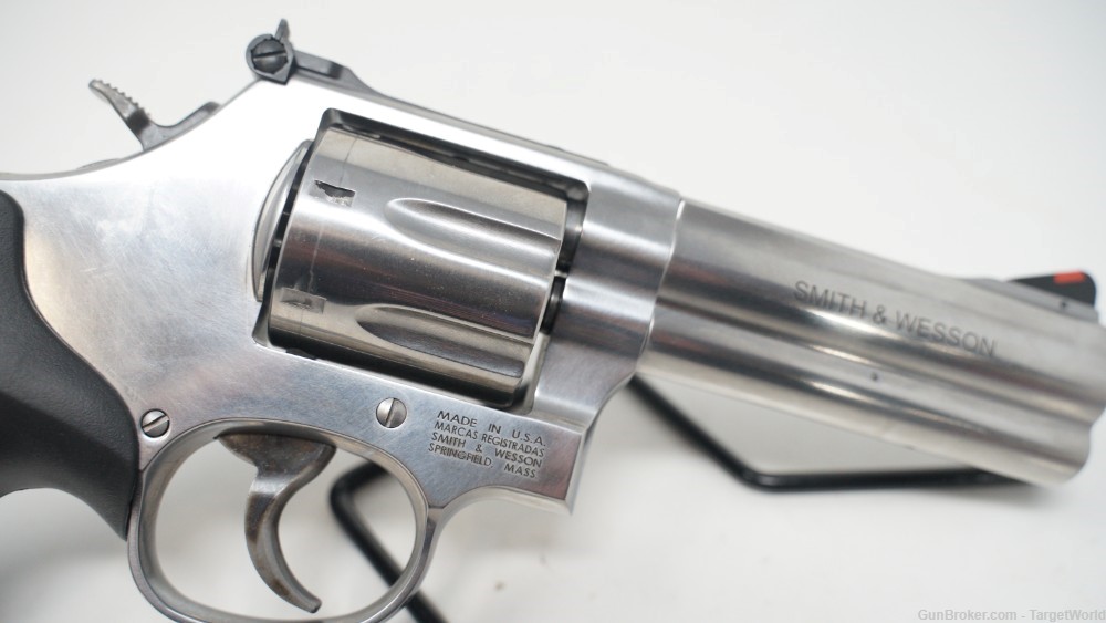 SMITH & WESSON 686 PLUS .357 MAGNUM STAINLESS STEEL 7 ROUNDS (SW164194)-img-4