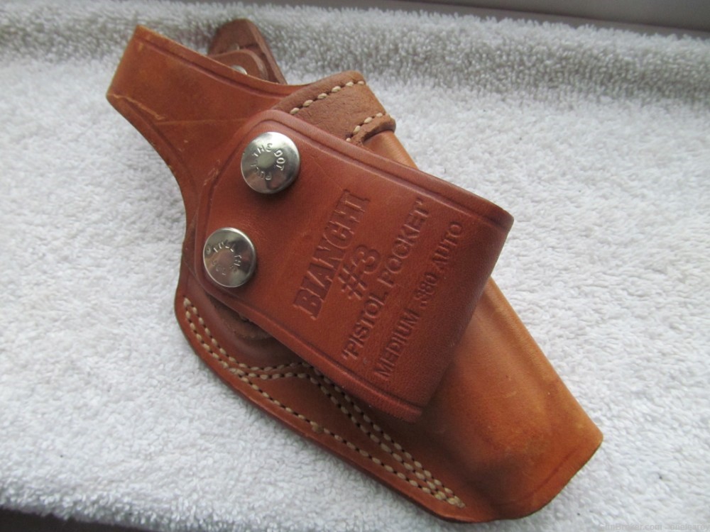Bianch #3i Leather Holster for Med  .380-img-1