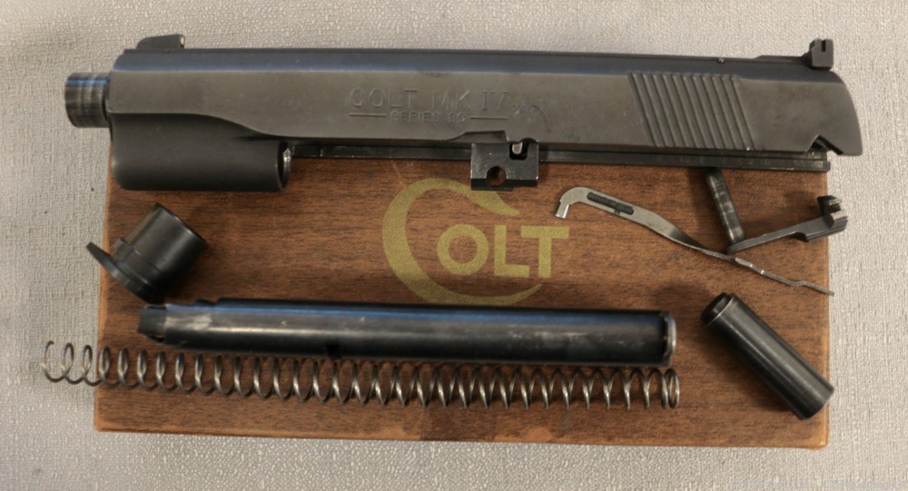 Colt Conversion Kit 22Lr. Model 03150FS Born Date 1968 VERY NICE!!-img-1