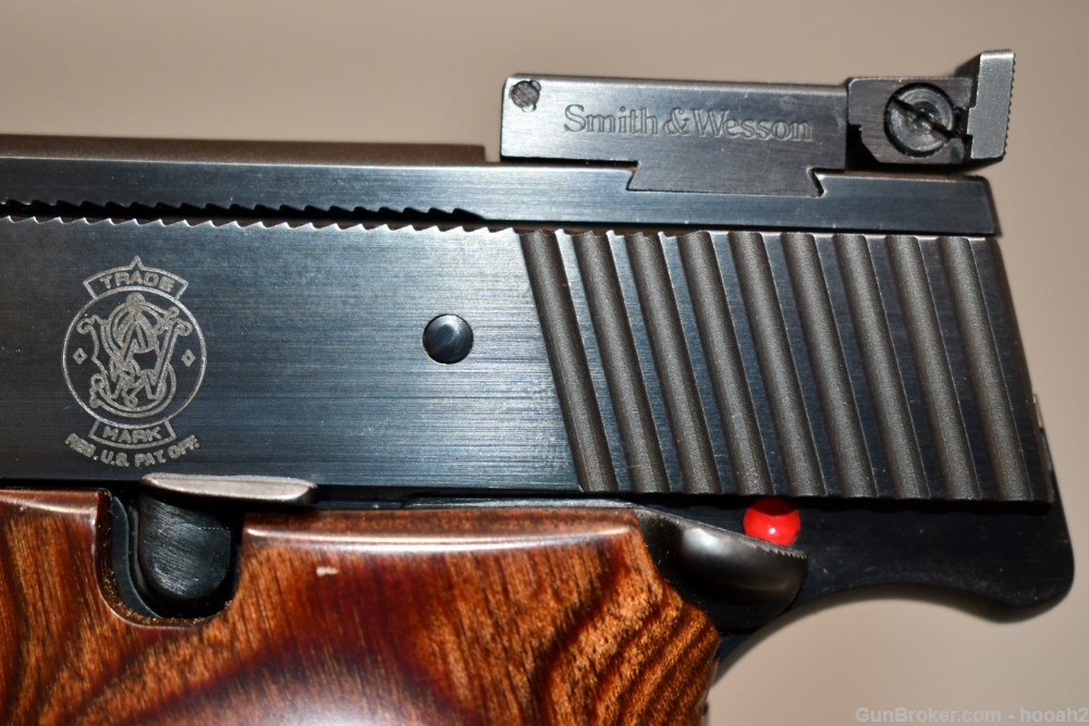 Smith & Wesson Model 41 Semi Auto Pistol 7" 22LR W Box 2011-img-11