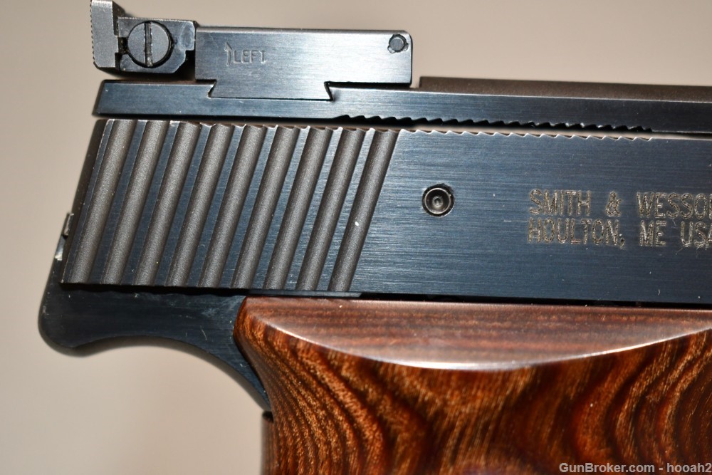 Smith & Wesson Model 41 Semi Auto Pistol 7" 22LR W Box 2011-img-4