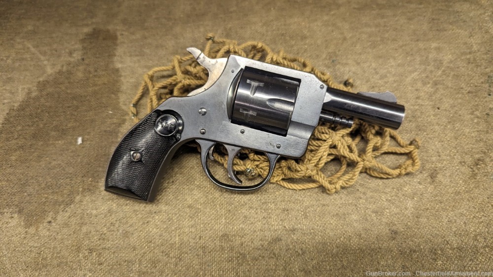 Harrington & Richardson 732 .32 S&W revolver -img-0