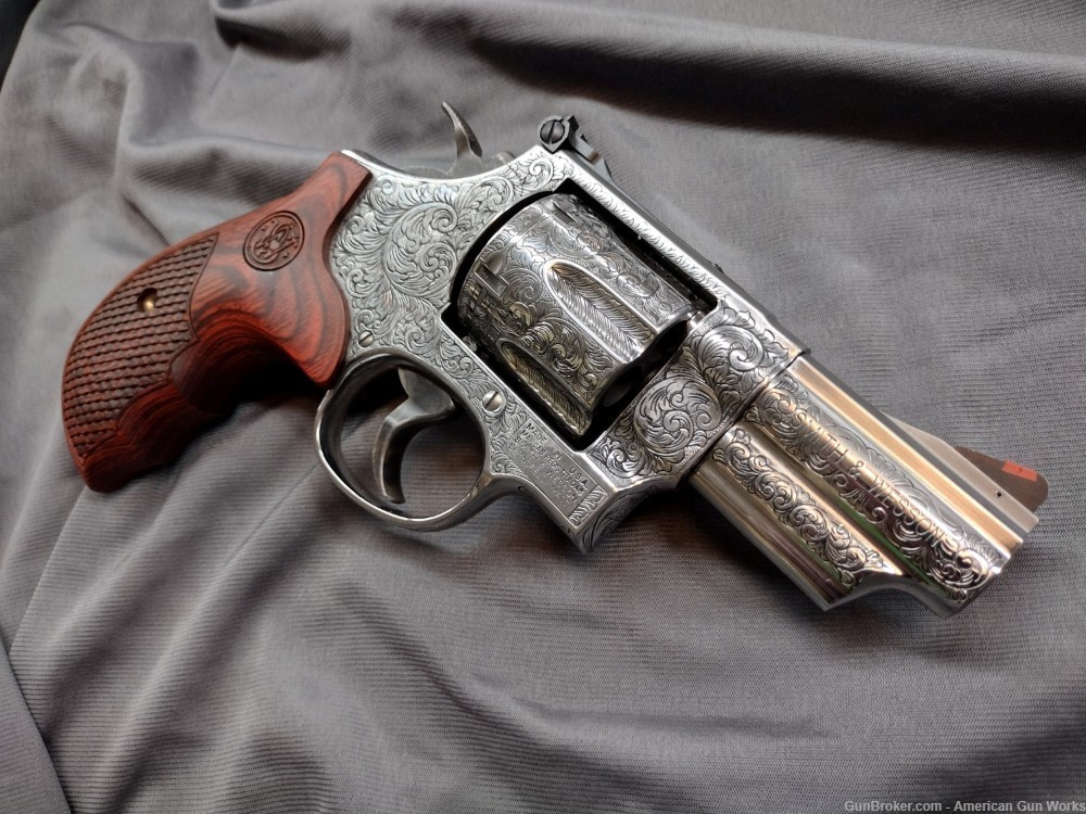 S&W Model 629 Deluxe 44 Mag Revolver. ONLY 20 EVER MADE - ENGRAVED by S&W -img-0