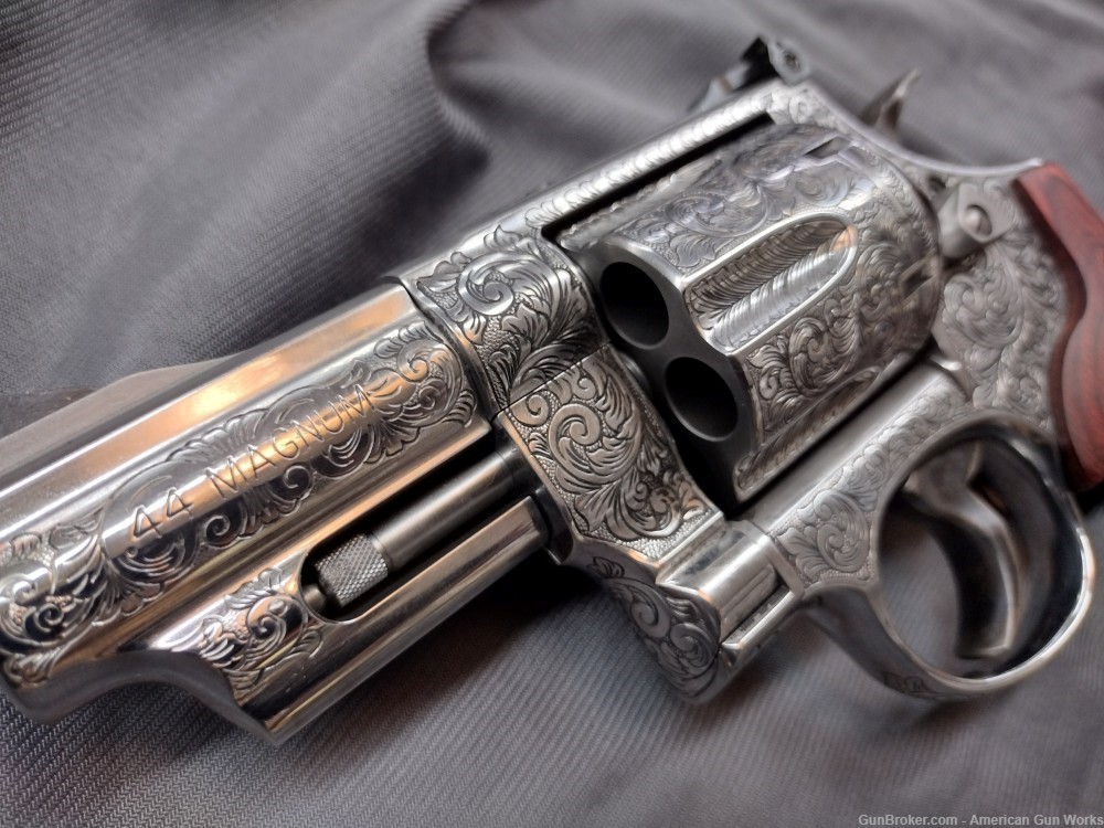 S&W Model 629 Deluxe 44 Mag Revolver. ONLY 20 EVER MADE - ENGRAVED by S&W -img-2