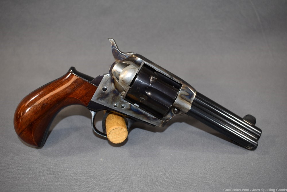 Uberti 1873 Cattleman - .38 Colt/.38 S&W Special Single-Action Revolver-img-5