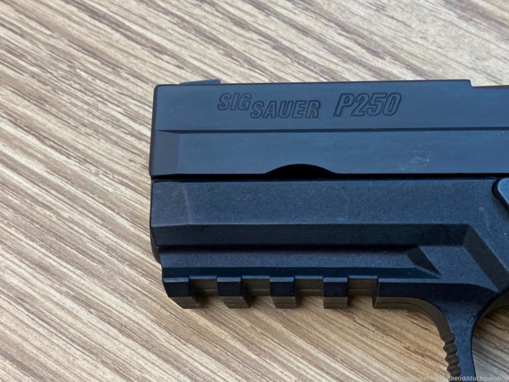 Sig Sauer P250 9mm Para 3.75"-img-5