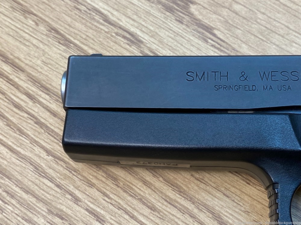 Smith & Wesson Model SW40F 40S&W 4.5" Sigma-img-5