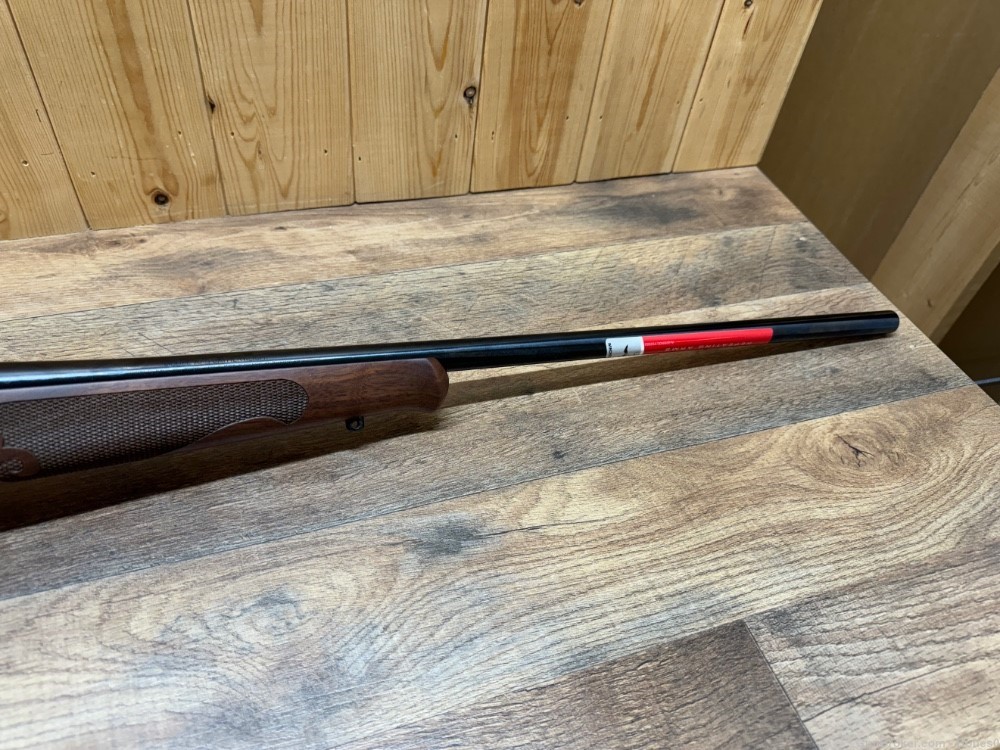 Winchester model 70 featherweight 300 wsm new in box -img-7