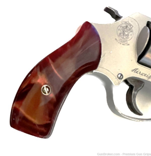 J Frame Round Butt Grips Smith & Wesson Red Pearl-img-2