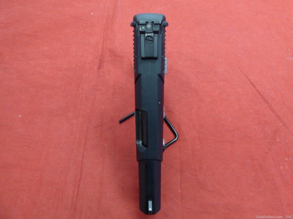 FN Herstal Five Seven MKI USG Black - 5.7X28MM FNH Mark I IOM 2006-img-4