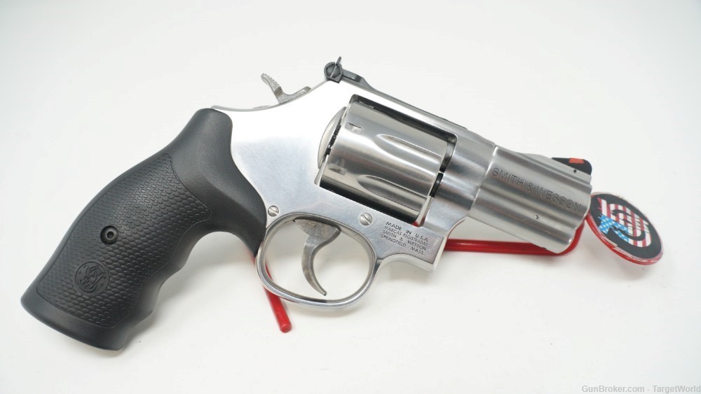 SMITH & WESSON 686 PLUS STAINLESS .357 MAG 2.5" BARREL 7 ROUNDS SW164192-img-1