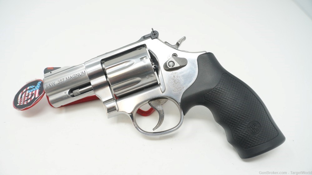 SMITH & WESSON 686 PLUS STAINLESS .357 MAG 2.5" BARREL 7 ROUNDS SW164192-img-0