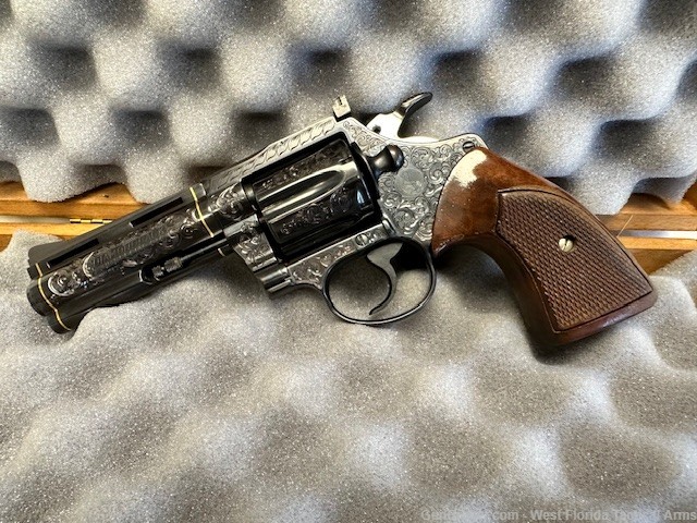 Colt Diamondback 38spc, rare engraving-img-5