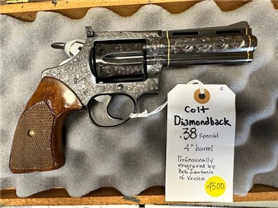 Colt Diamondback 38spc, rare engraving