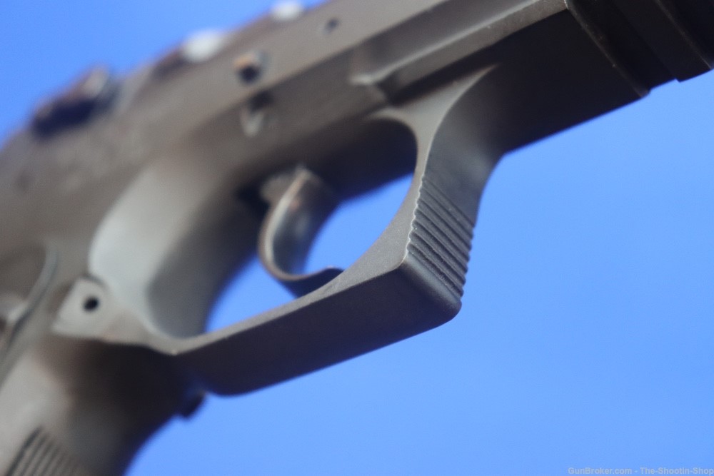 Magnum Research Baby Desert Eagle III Pistol STEEL FRAME 9MM 15RD New SA DA-img-20