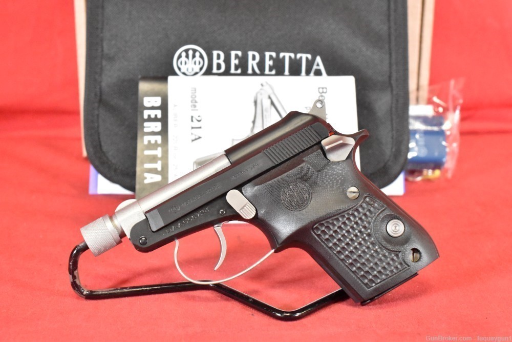 Beretta 21A Bobcat Silver Black Gorilla 22 LR 2.9" SPEC0697A-img-1
