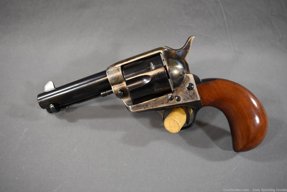 Uberti 1873 - .45 Long Colt Single-Action Revolver w/ Wooden Grip-img-0