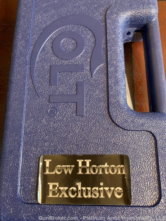 Ultra Rare Lew Horton Colt Gold Cup Elite 1 of 100 Lettered NIB Collector-img-6