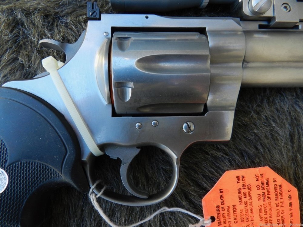 Colt Anaconda Hunter New in Aluminum Case-img-7