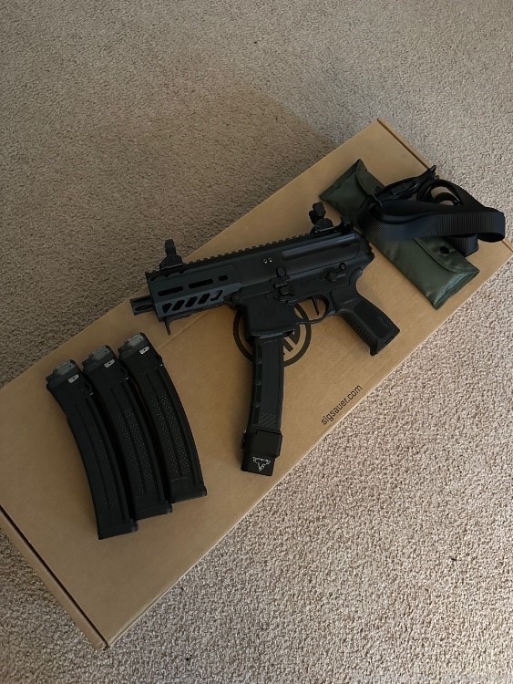 Sig Sauer MPX K 9mm Pistol 4 mags WITH BRACE-img-1