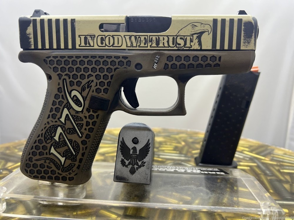 Freedom Glock 43X 9mm 2A Battleworn Engraved w/ Custom Case-img-5