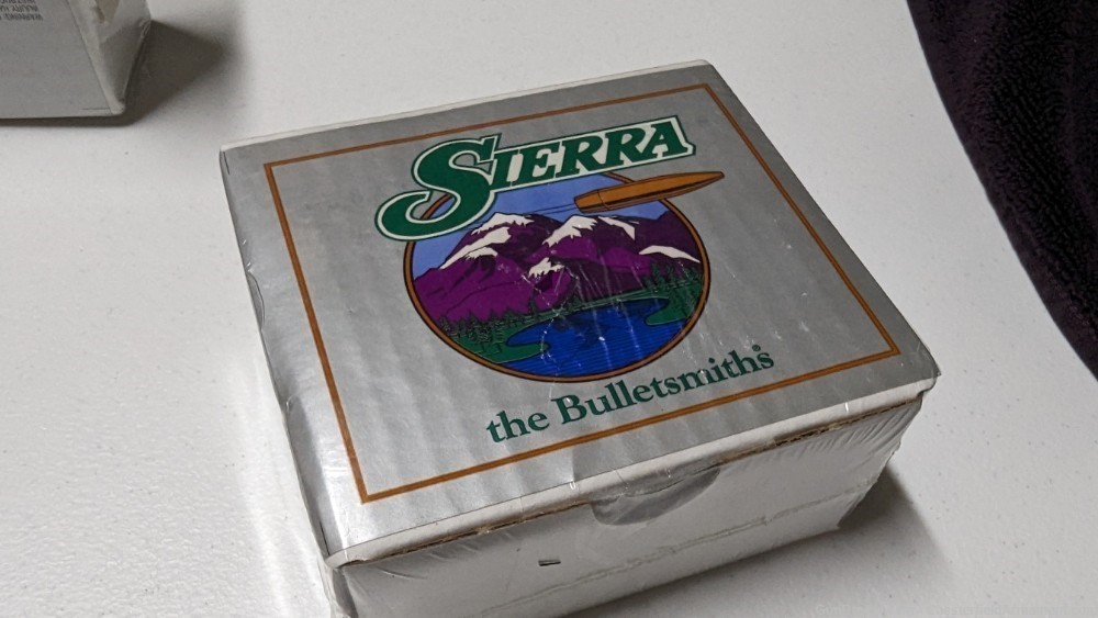 Sierra Bullets 55gr Blitzking 55gr Moly coated  box of 500-img-1