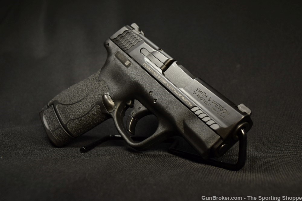 Smith & Wesson M&P9-img-9
