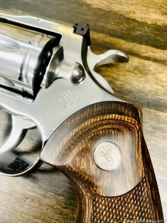  Colt Python 4.25" .357 Magnum Stainless Revolver - Factory New 2020 Model-img-1