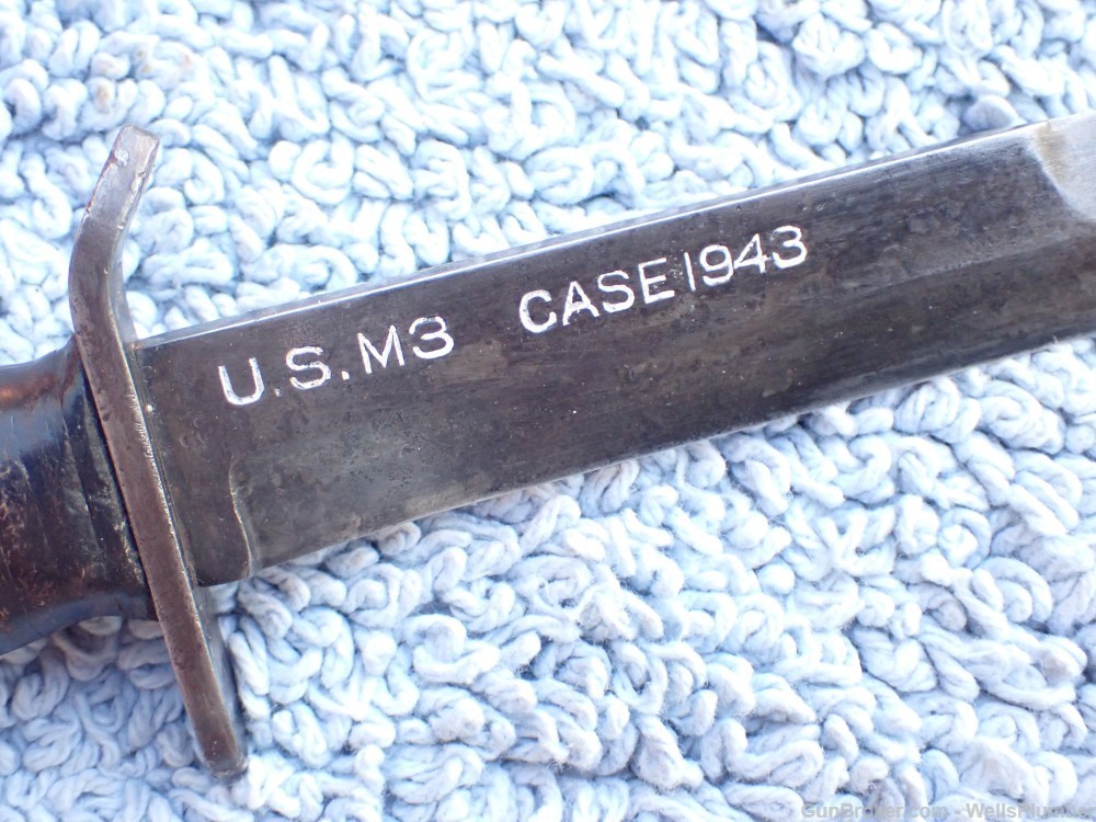 US WWII CASE 1943 M3 BLADE MARKED FIGHTING KNIFE WITH M6 MILSCO SCABBARD-img-25