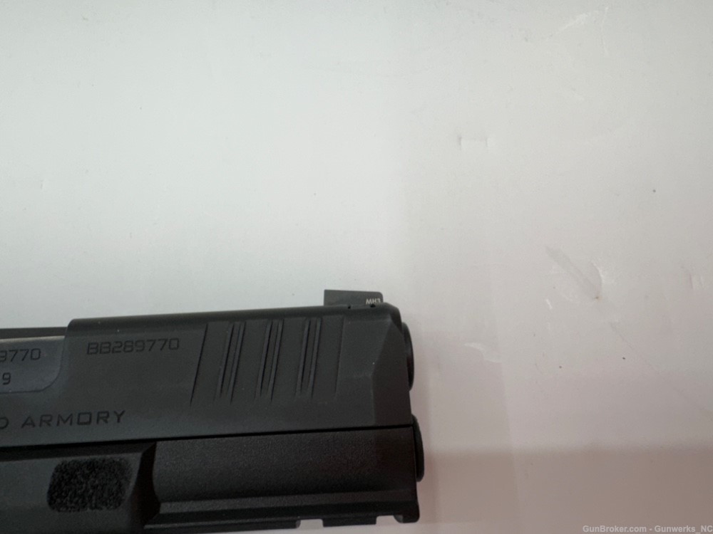 Springfield Hellcat 9mm Semi-Auto Pistol -Value Pack -  Red Dot base plate-img-8