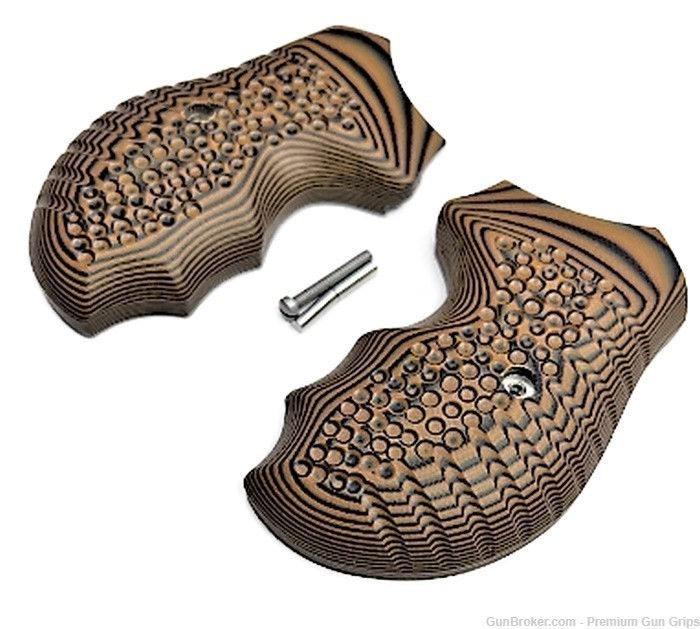 Charter Arms G10 wrap around Coyote Color non-slip texture -img-3