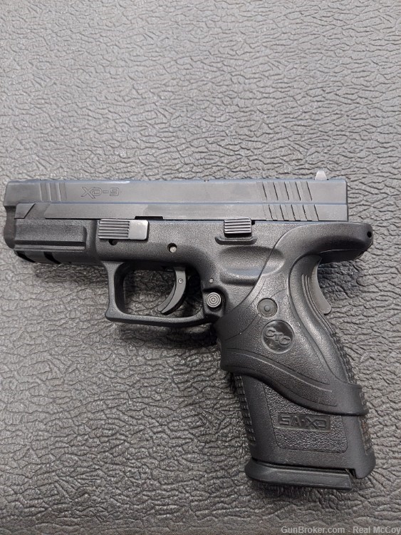Springfield Armory XD-9 with Crimsin Trace Lasergrips-img-1