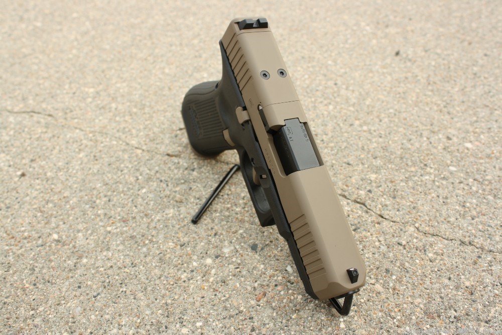 Glock 19 Gen 5 MOS 10rd & Trijicon RMR Custom Cerakote Magpul FDE NEW-img-4