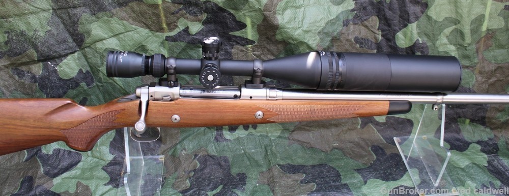 Savage Arms 116 Safari Express in 300 Winchester Magnum w/ scope  Nice !-img-2