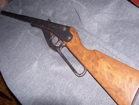 Daisy Model 1105 B-B Rifle--img-0