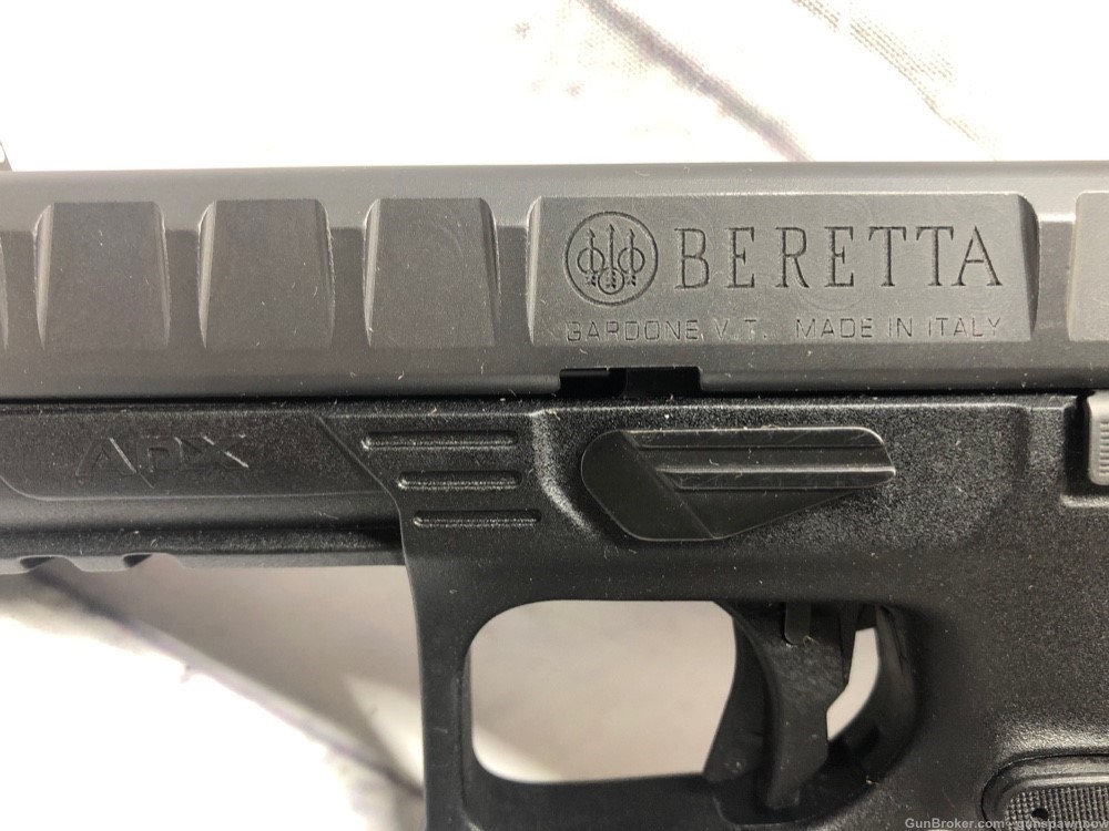Beretta APX 9mm Pistol Italy -img-1
