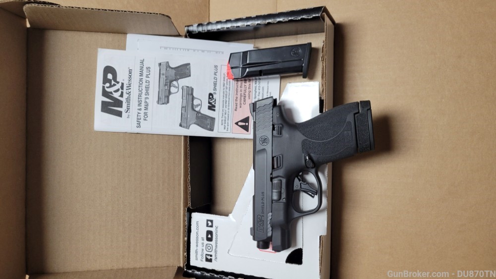 Smith and Wesson M&P 9 Shield Plus-img-1