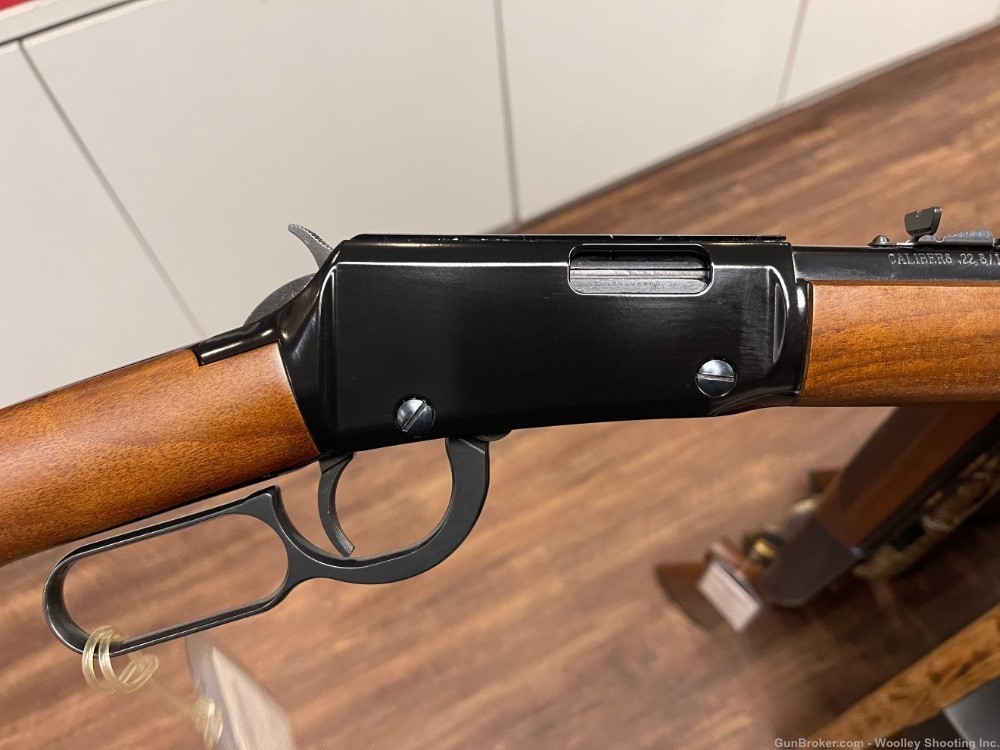 Henry Lever Action .22LR - MINT Condition Like New -img-6