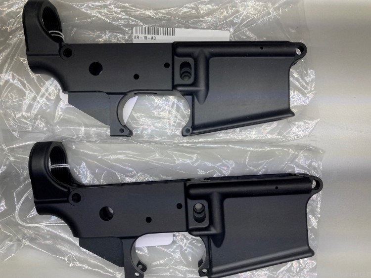 AR 15 Stripped Lower Receivers Consecutive Serial Numbers-img-5