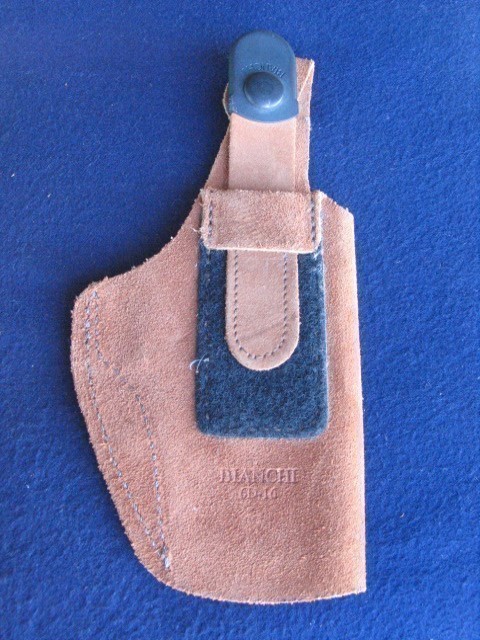 Bianchi Suede Leather Model 6D16 Belt Clip Holster-img-0