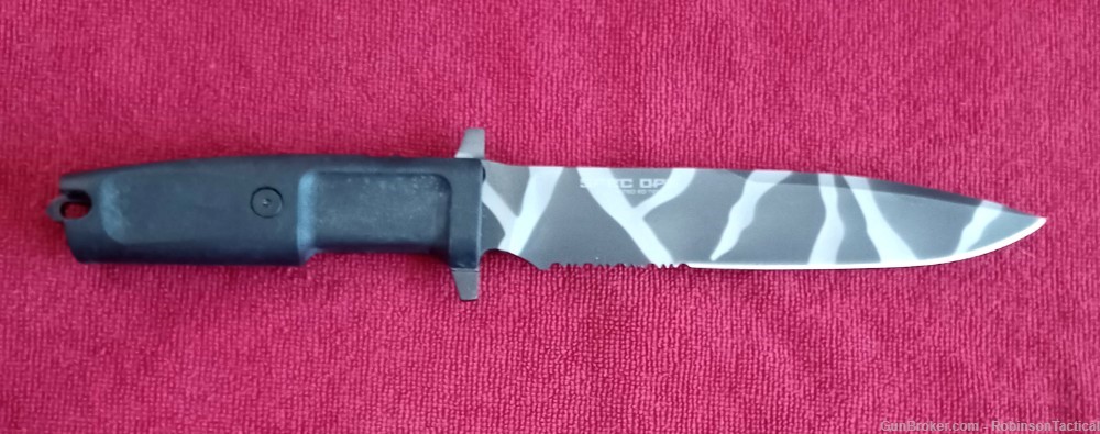K. Hansotia & Co. Fixed Blade With Gurkha Cigar Humidor-img-4