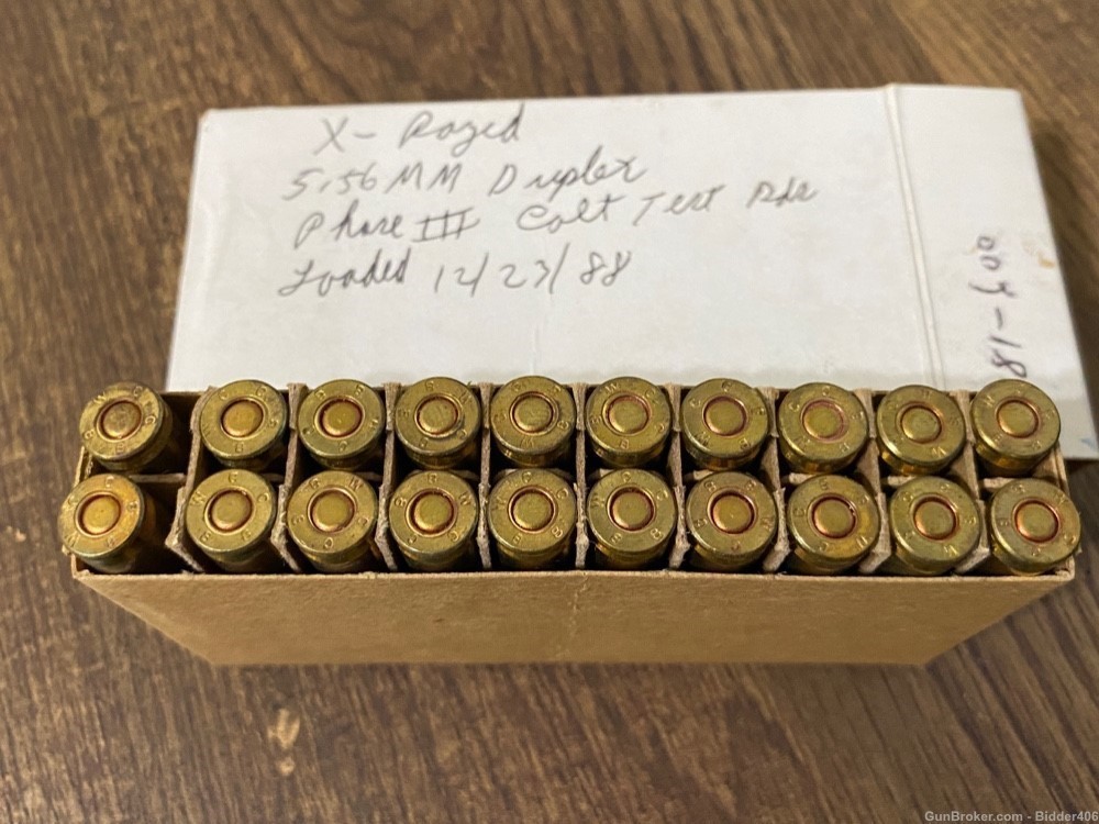 Rare prototype Colt ACR duplex experimental 5.56 ammo full box 1988-img-1