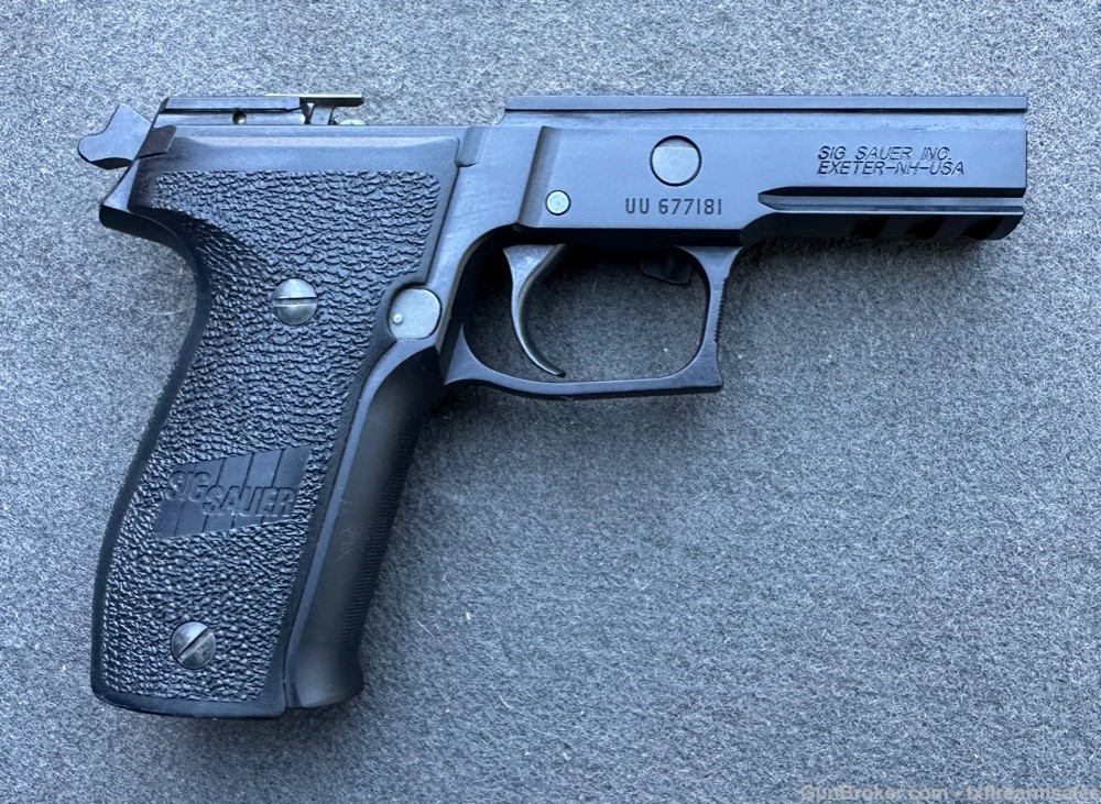 Early Sig Sauer P226R Pre MK25 Navy Special Edition 9mm, Made in 2010-img-32