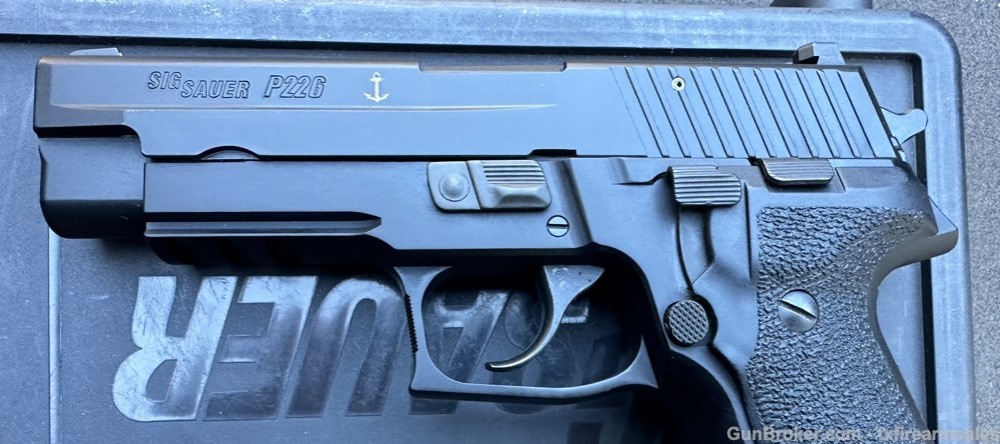 Early Sig Sauer P226R Pre MK25 Navy Special Edition 9mm, Made in 2010-img-5