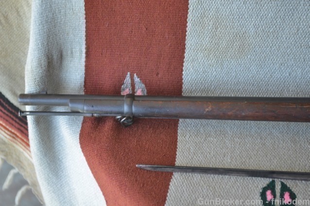 Springfield 1884 rifle 45/70 w bayonet nice cond-img-4