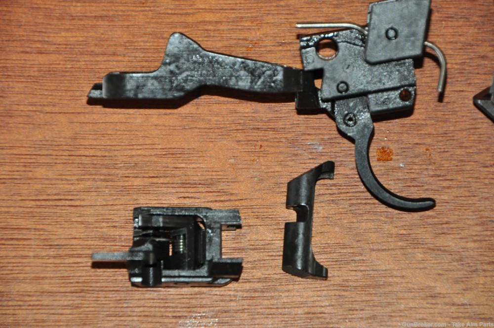 Magnum Research Baby Eagle 9mm Trigger Hammer & Parts -img-3